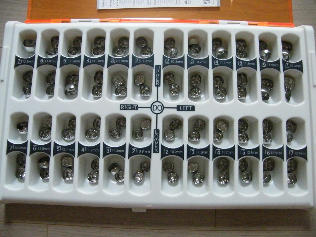 Preformed permanent molar crown made in Korea for full coronal restoration of permanent molar teeth in restorative dentistry.