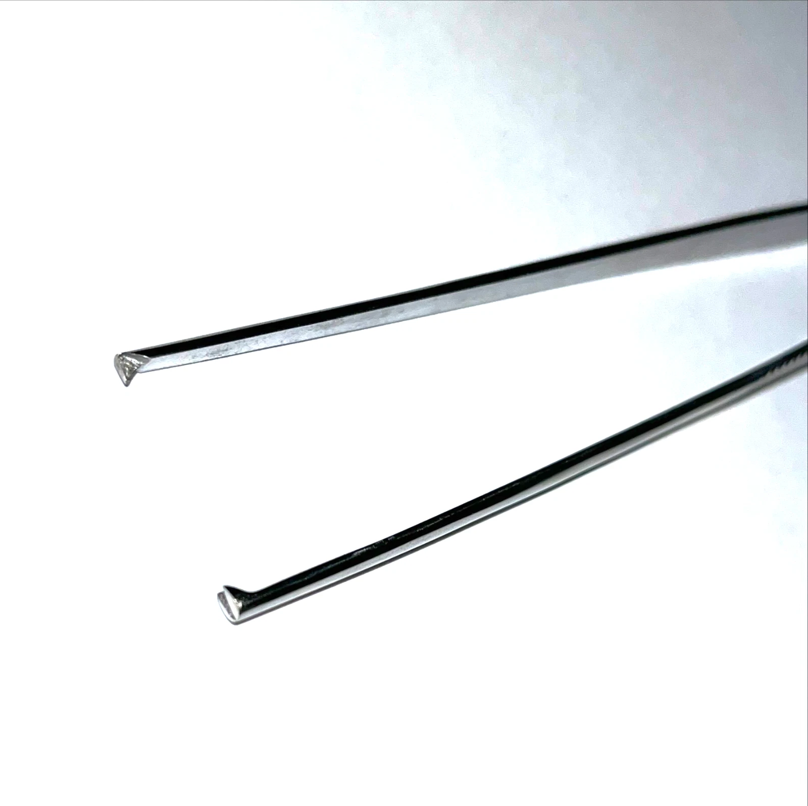 Toothed Straight Surgical Tissue Forceps 14cm to 20cm